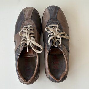 Vintage Camper "Twins" Sneakers